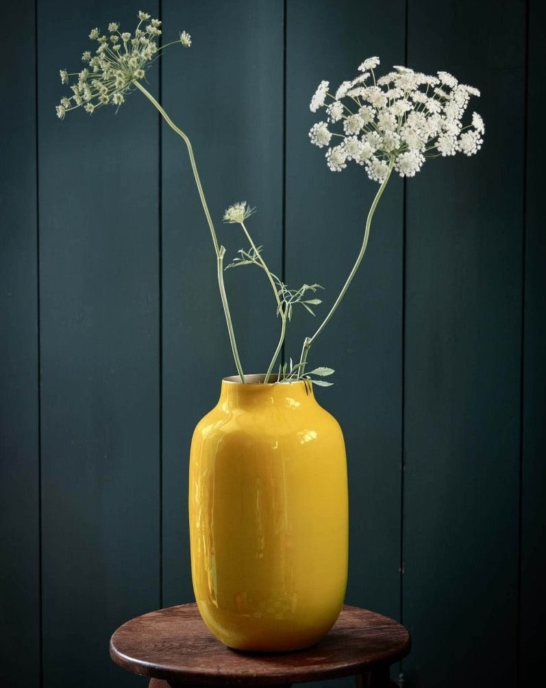 Vaso Alto Ovale in Metallo Smaltato Giallo - H 30cm