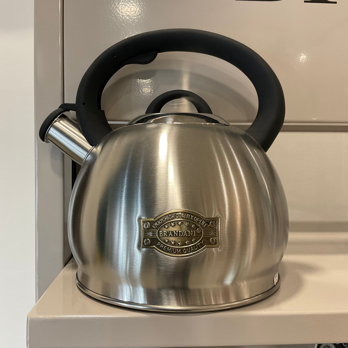 Bollitore Inox con Manico Nero Soft Touch - Brandani