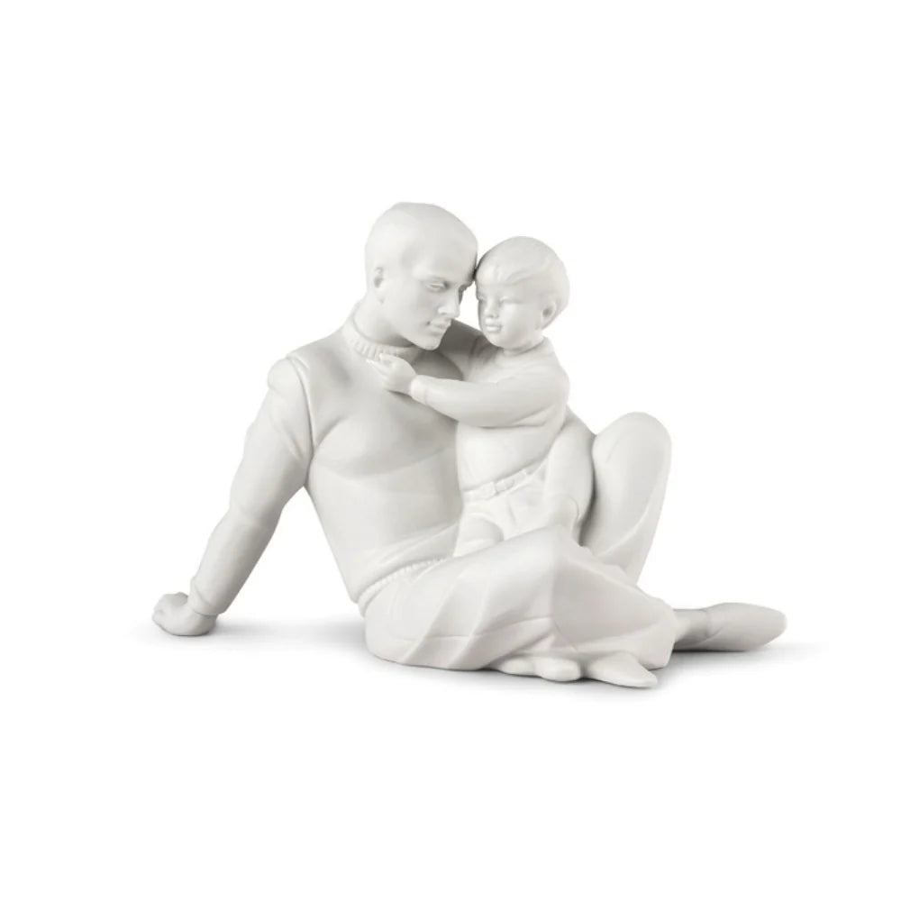 NAO "Love and Protect" - Father and Son Matte White Figurine