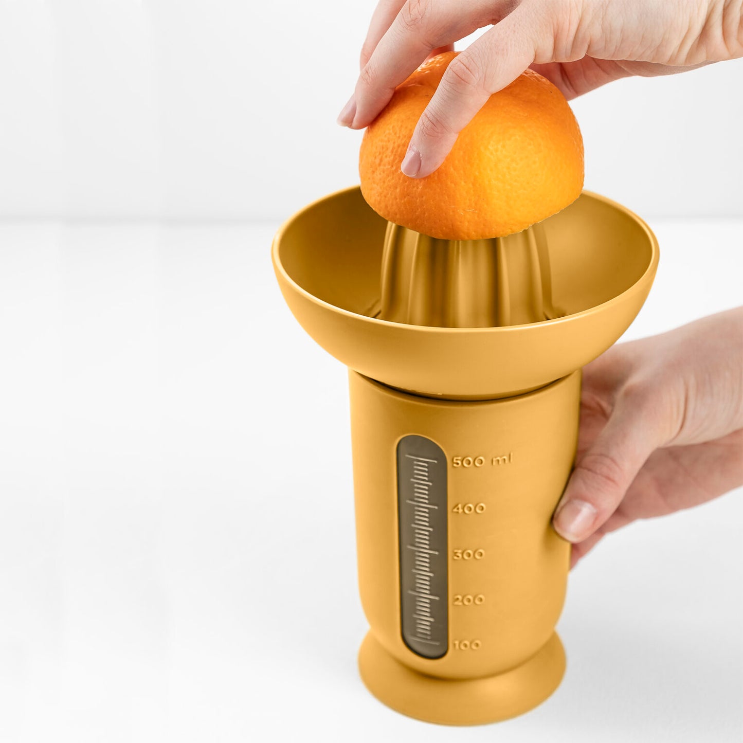 Spremiagrumi “UFO” Blim Plus con Caraffa Graduata “QB” da 500ml