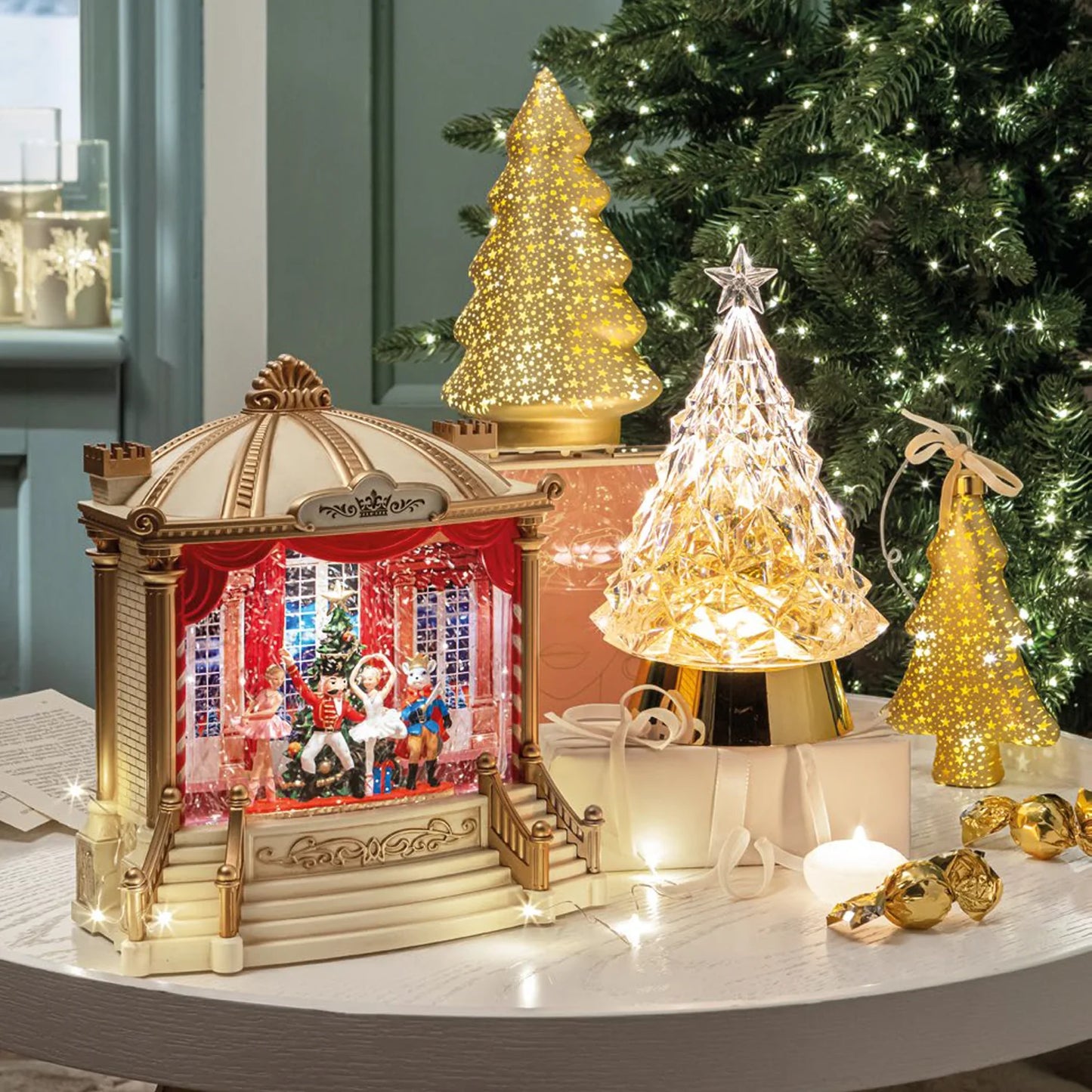 Carillon "Tutti a Teatro" Boules de Neige con Luci, Movimento e Musica