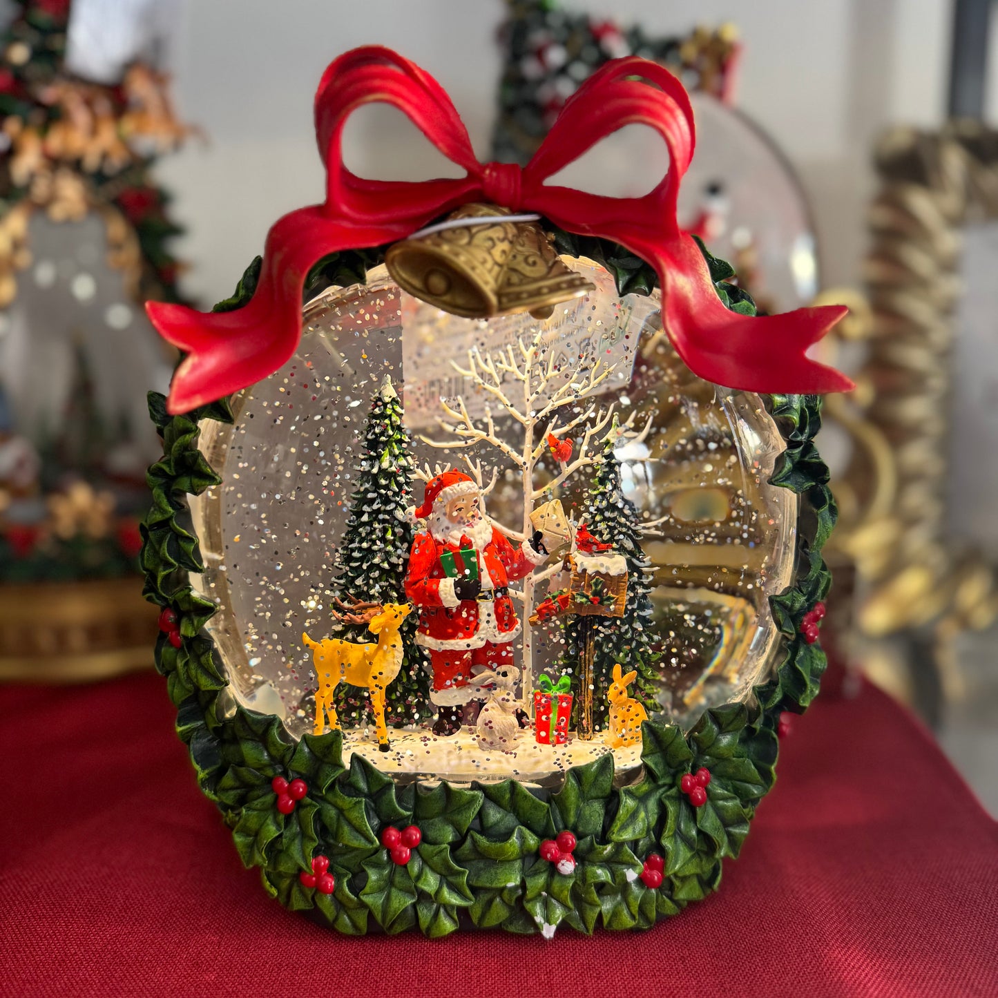 Decoro Ghirlanda e Paesaggio Innevato con Musica, Movimento e Luci Led