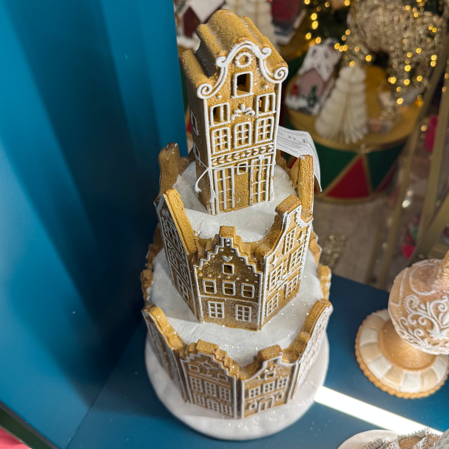 Decoro Natalizio Casetta Marzapane con luci