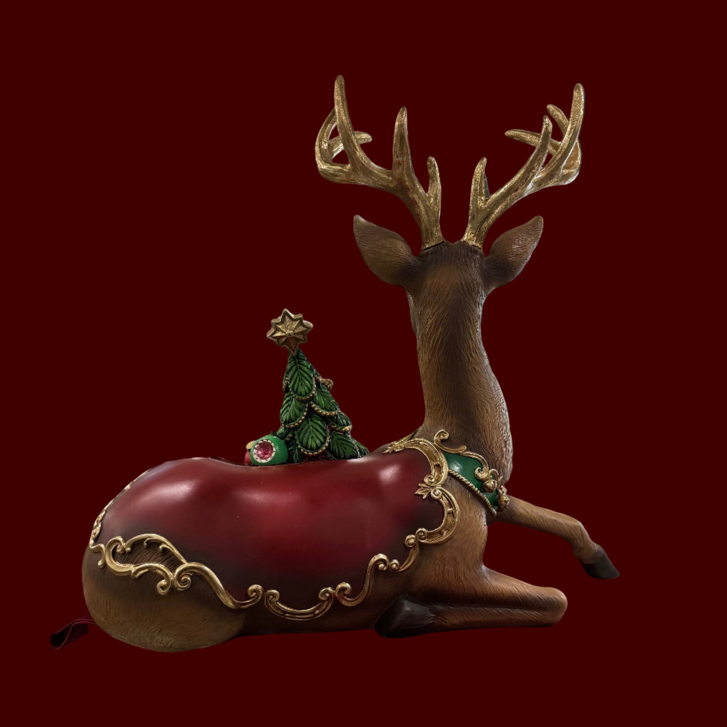 Renna Gigante con Albero di Natale Decorato