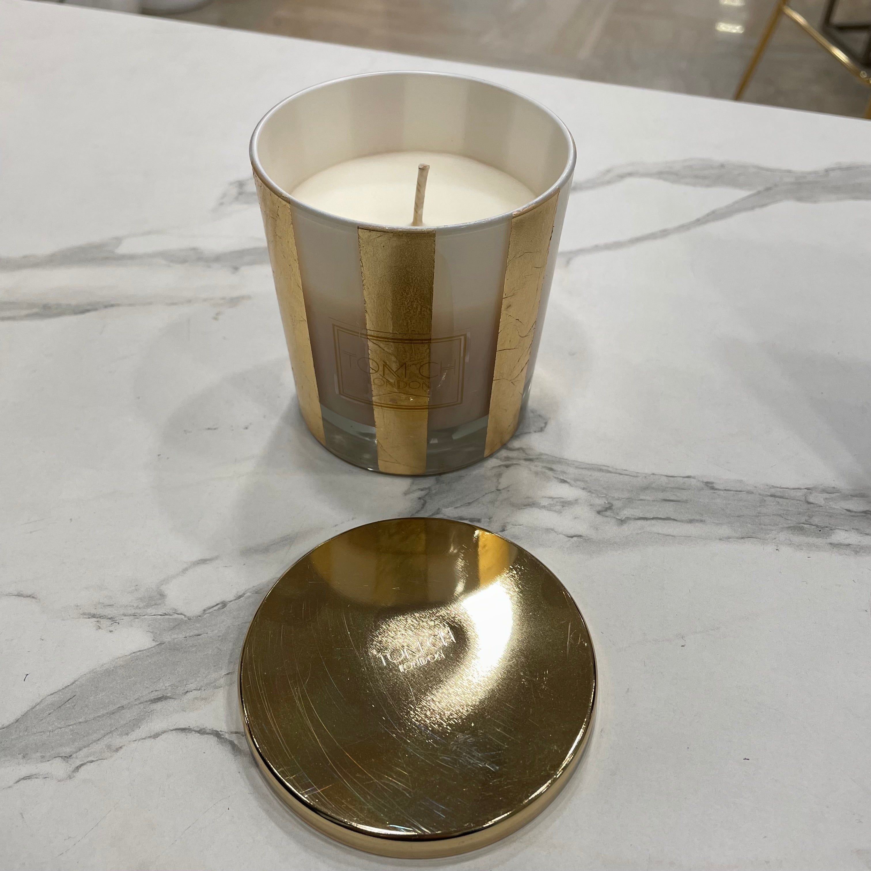 Candela Profumata in Vasetto Bianco e Foglia Oro - TOM-CH London
